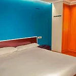 19 Living León