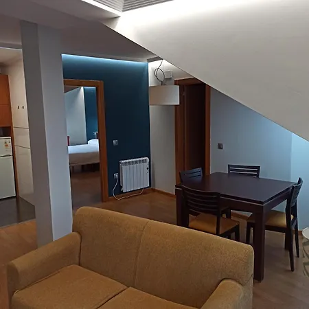 19 Living Apartamento Leão