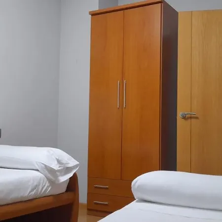 19 Living Apartment *