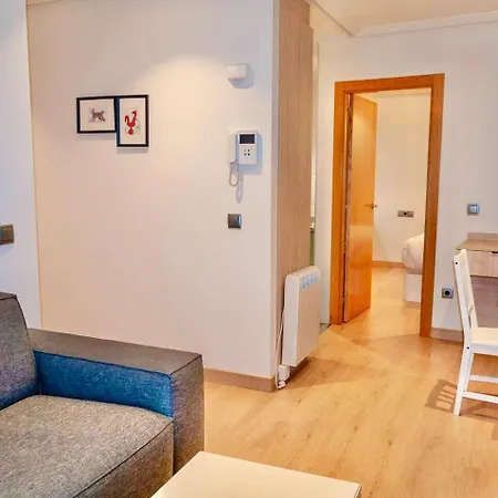 Apartment 19 Living