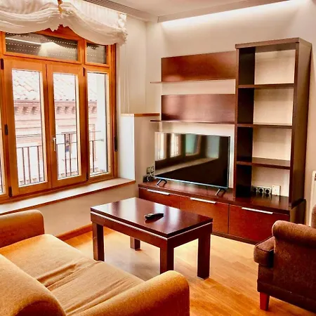 Apartment 19 Living Leon
